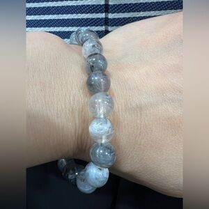 Cloudy Ghost Quartz Beads Bracelet Stretch with silver Snake charm 6 1/4 nWOT